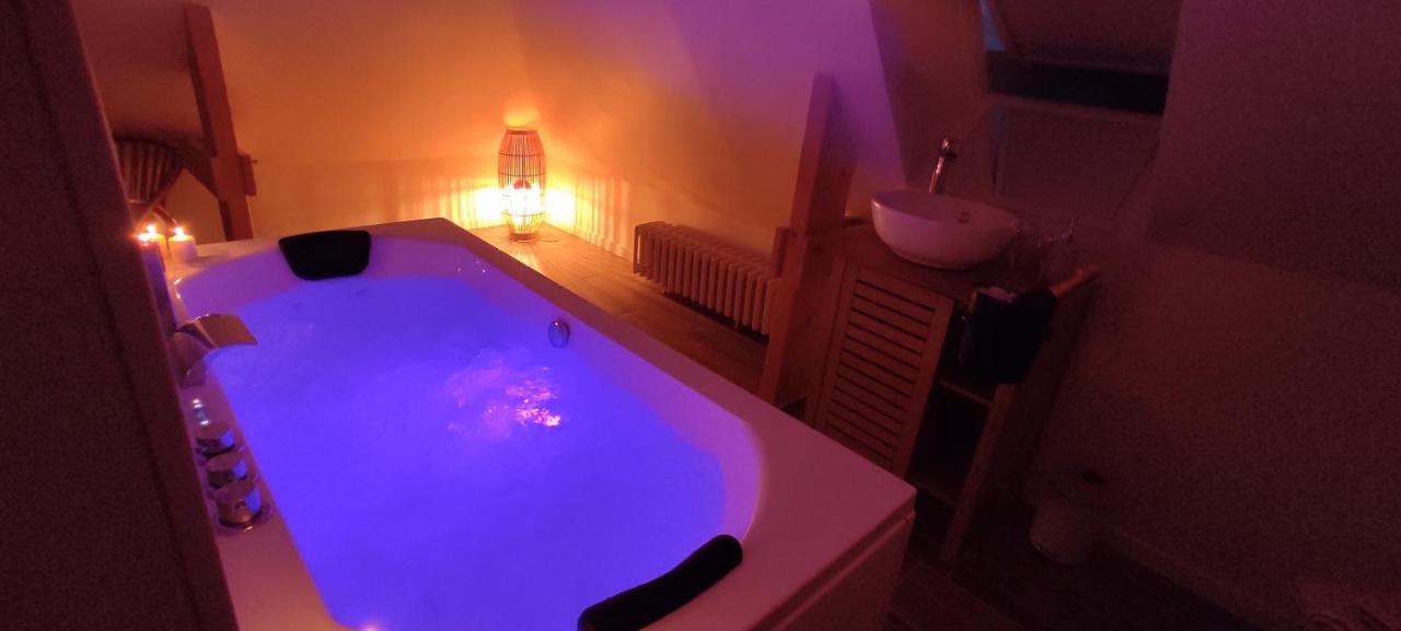 Ty Madelez, Chambres De Charme, Gites Et Spa La Roche-Derrien Exterior photo