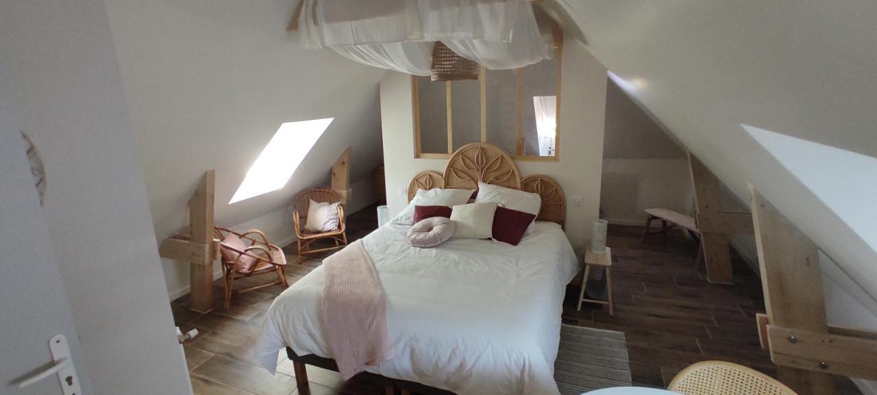 Ty Madelez, Chambres De Charme, Gites Et Spa La Roche-Derrien Exterior photo
