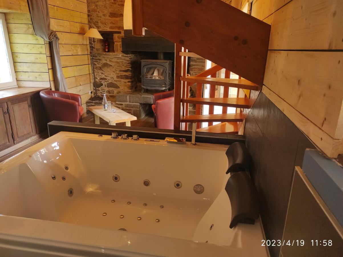 Ty Madelez, Chambres De Charme, Gites Et Spa La Roche-Derrien Exterior photo